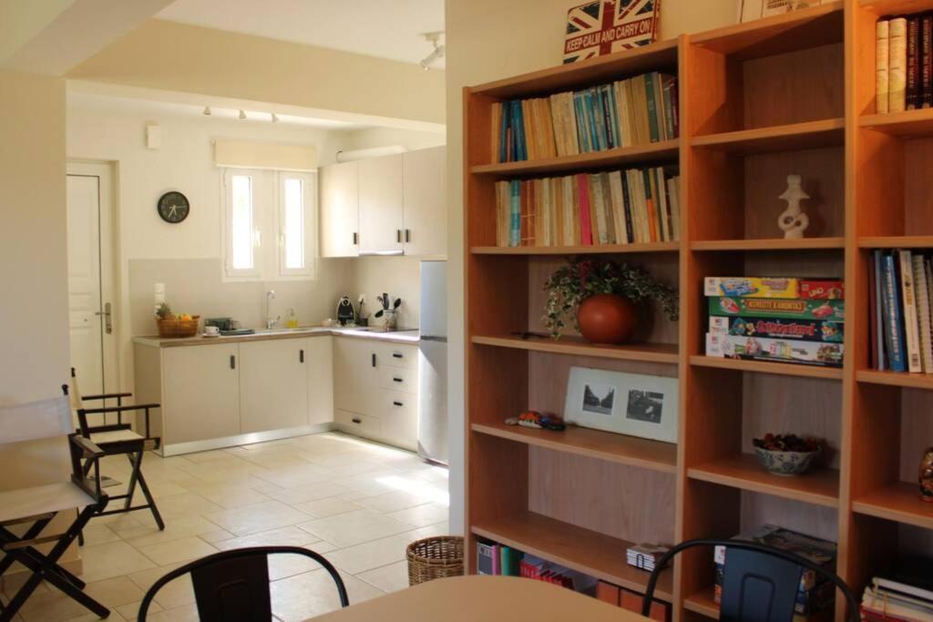 Aretis St Apartment Nafplio Ngoại thất bức ảnh